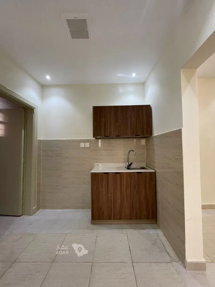 Apartment for Rent in Riyadh Al Marwah 8