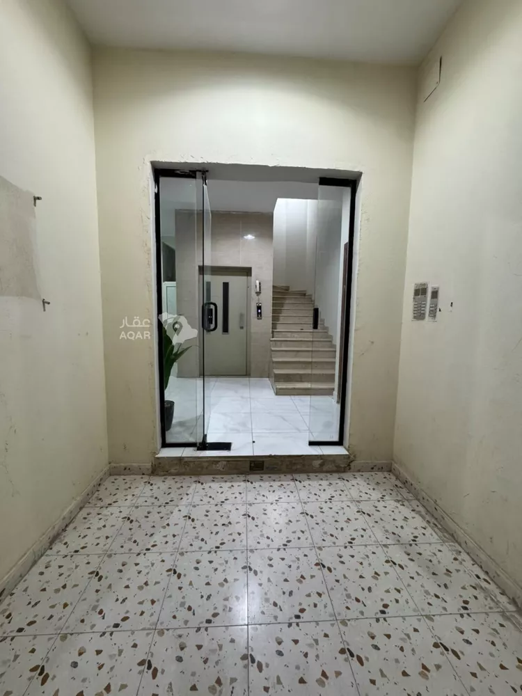 Apartment for Rent in Riyadh Al Wizarat 2