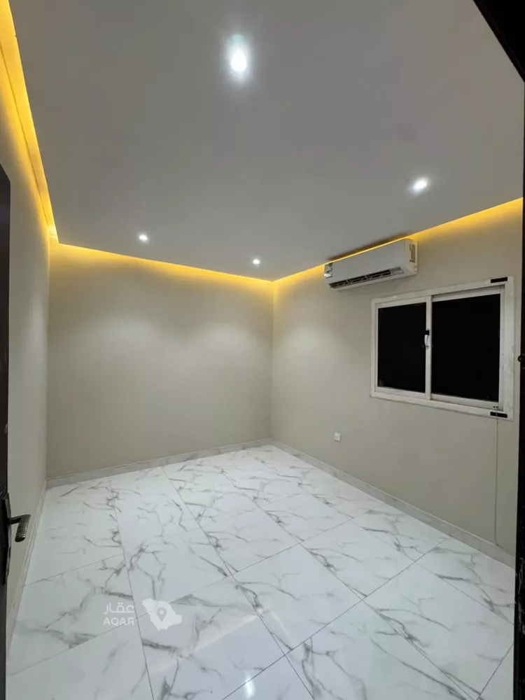 Apartment for Rent in Riyadh Al Wizarat 7