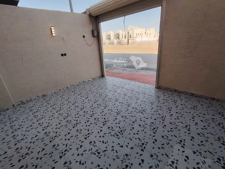 Floor for Sale in Riyadh Taiba 9