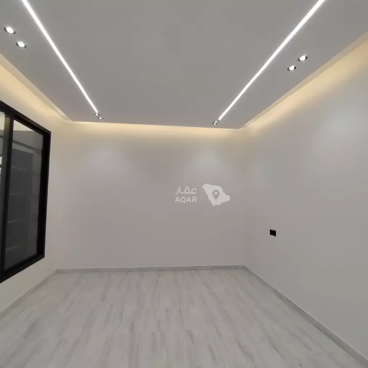Villa for Sale in Riyadh Tuwaiq 12