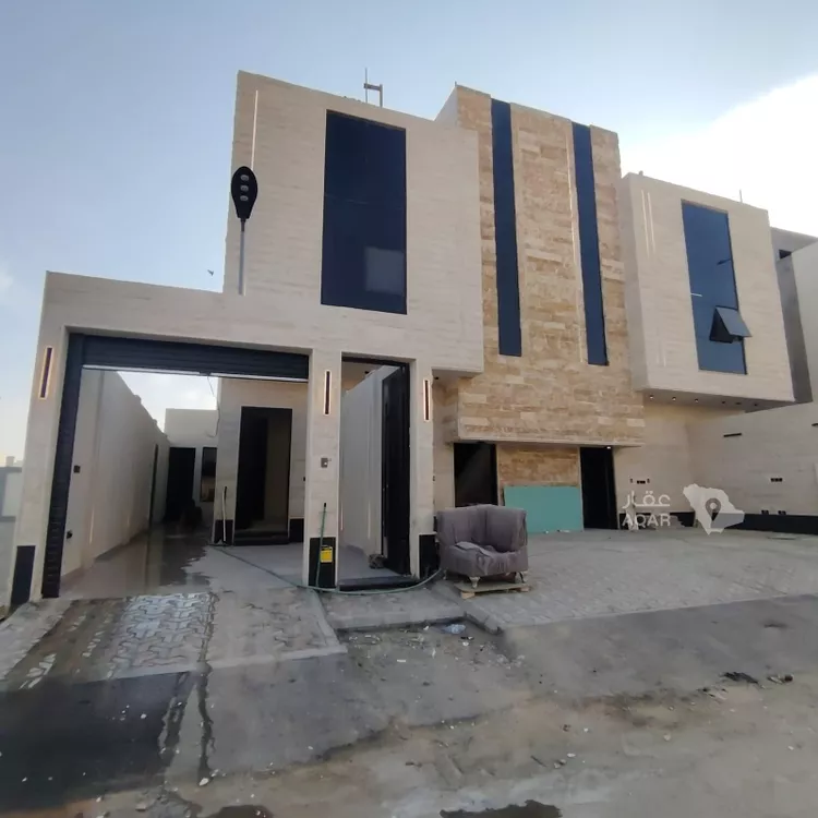 Floor for Sale in Riyadh Tuwaiq