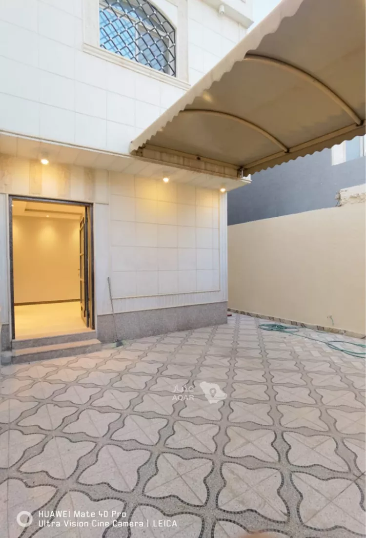 فيلا للبيع في شارع عبدالعزيز الأحيدب, حي الرمال, مدينة الرياض, منطقة الرياض صورة 2