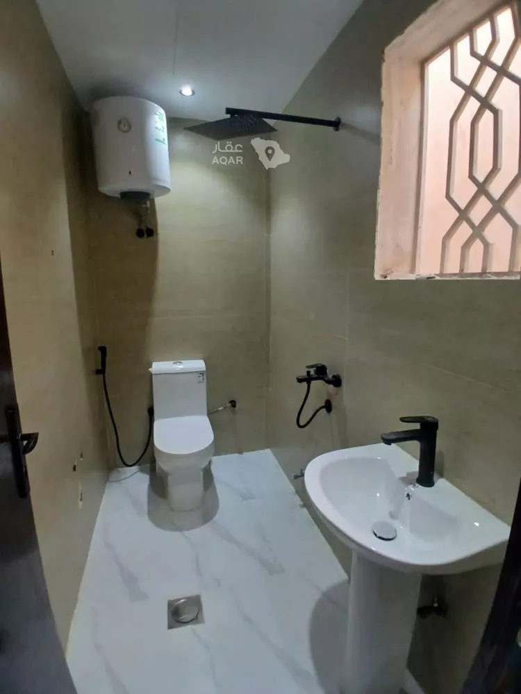 شقة للإيجار في شارع أبي طلحة الأنصاري, حي المصيف, مدينة الرياض, منطقة الرياض 3
