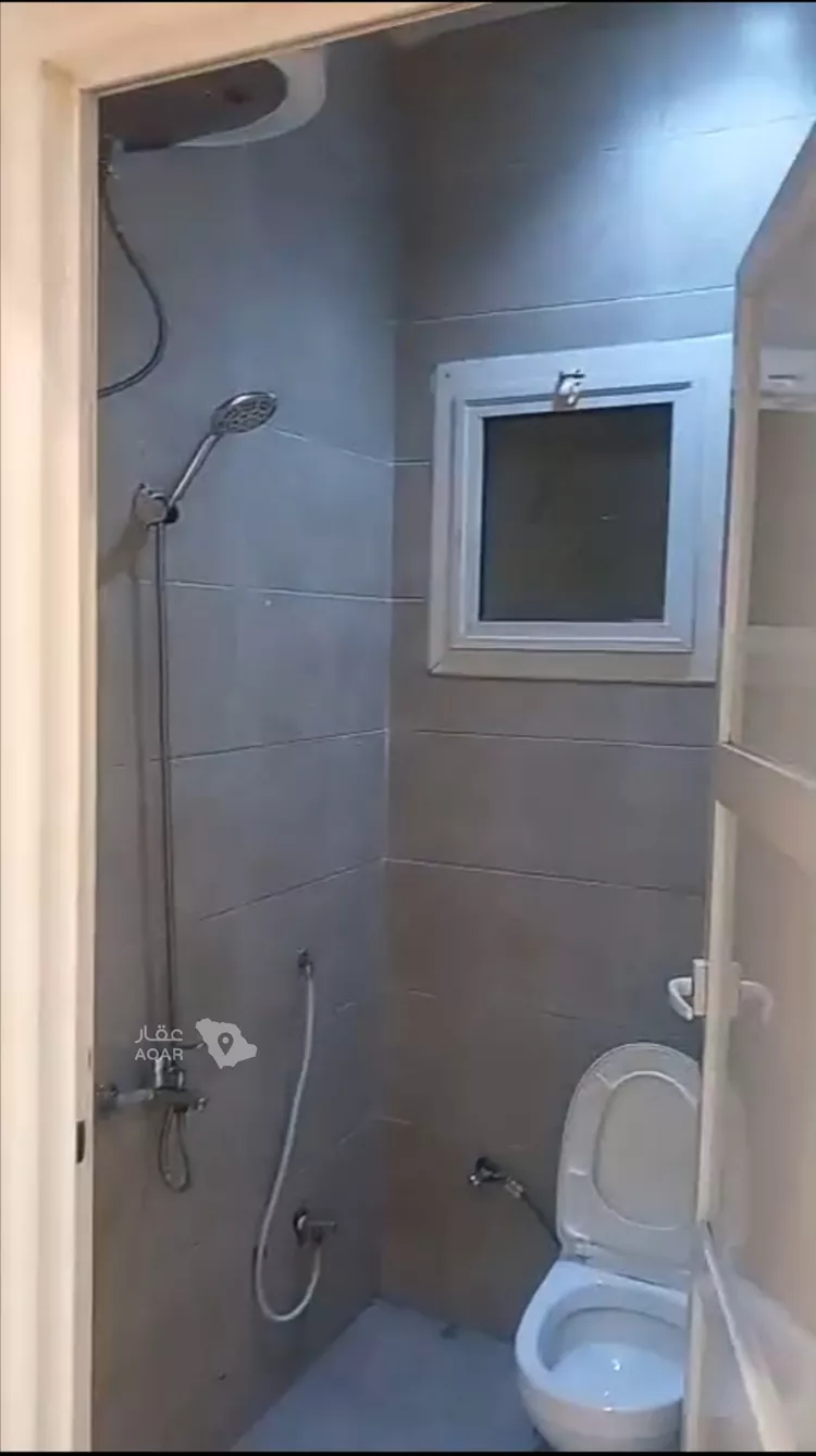 شقة للإيجار في شارع آل داود, حي الحمراء, مدينة الرياض, منطقة الرياض 4