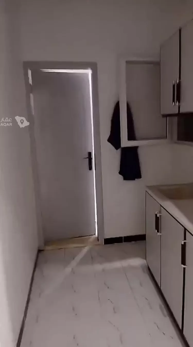 استوديو للإيجار في شارع الأمير بندر بن عبدالعزيز, حي الخليج, مدينة الرياض, منطقة الرياض صورة 3
