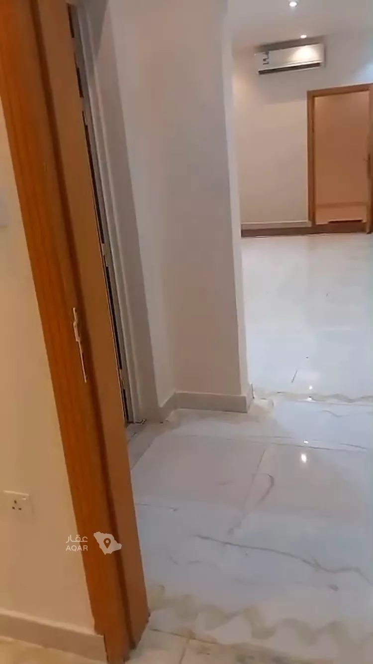 شقة للإيجار في شارع آل داود, حي الحمراء, مدينة الرياض, منطقة الرياض 5