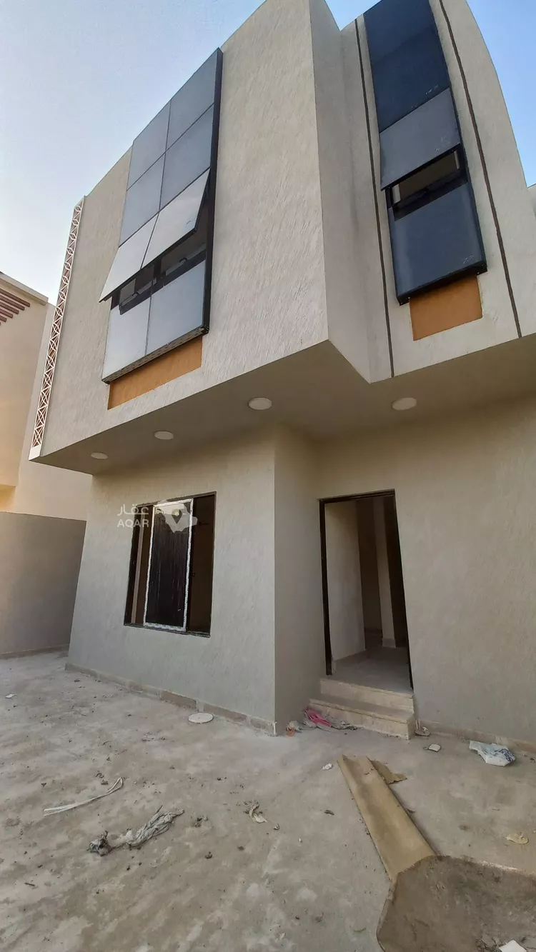 فيلا للبيع في شارع عبد الجليل القرطبي, حي ضاحية الملك فهد, مدينة الدمام, المنطقة الشرقية 3