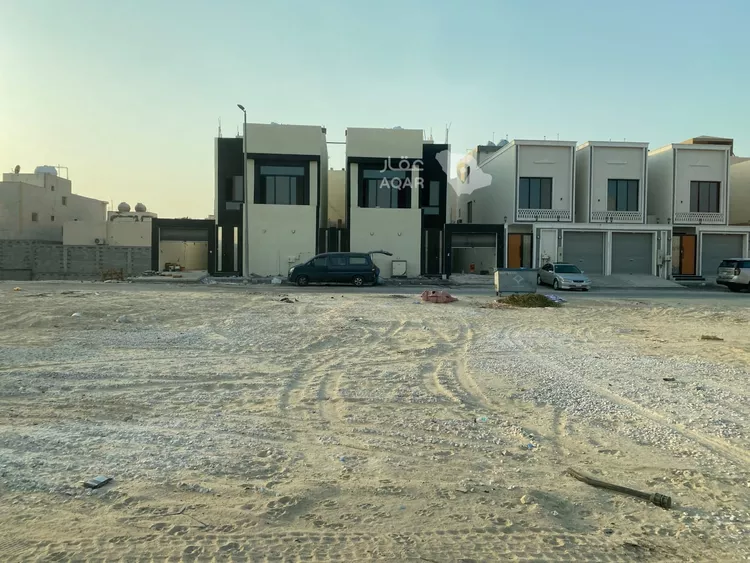 فيلا للبيع في شارع ابو منصور الخطيب, حي ضاحية الملك فهد, مدينة الدمام, المنطقة الشرقية 2