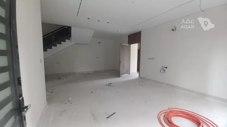 فيلا للبيع في شارع عبد الجليل القرطبي, حي ضاحية الملك فهد, مدينة الدمام, المنطقة الشرقية 8