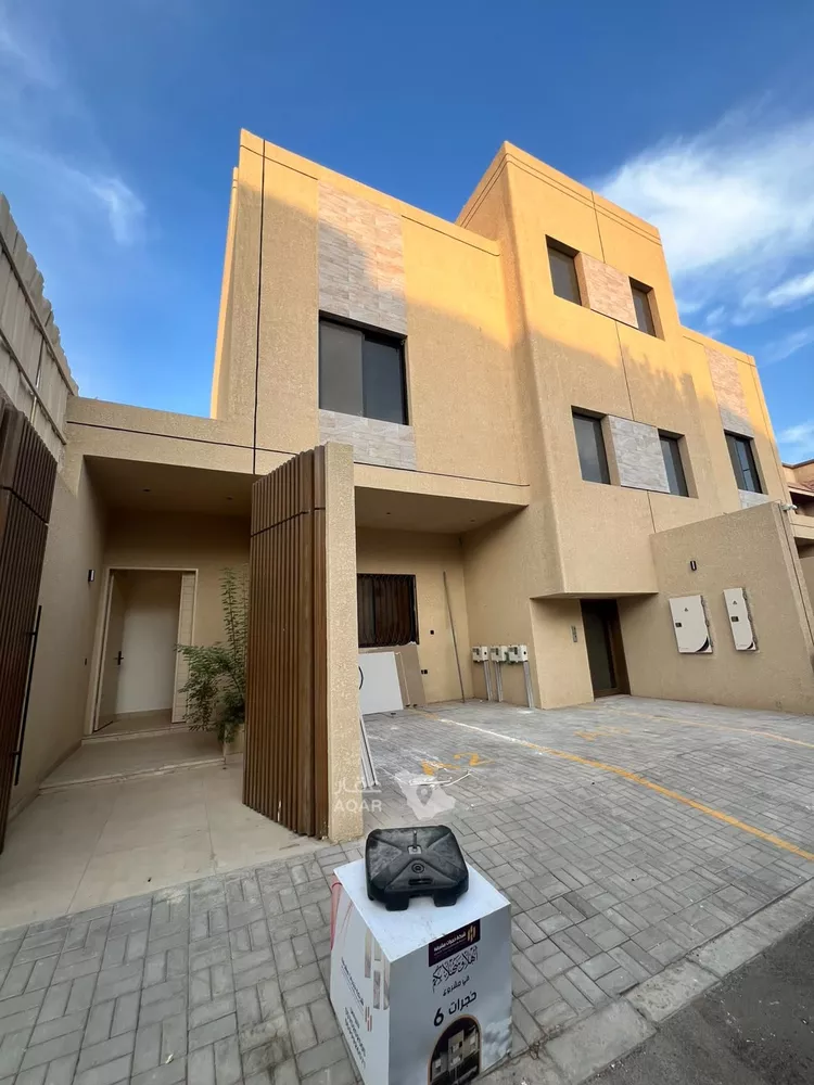 دور للبيع في شارع السويدي العام, حي السويدي, مدينة الرياض, منطقة الرياض