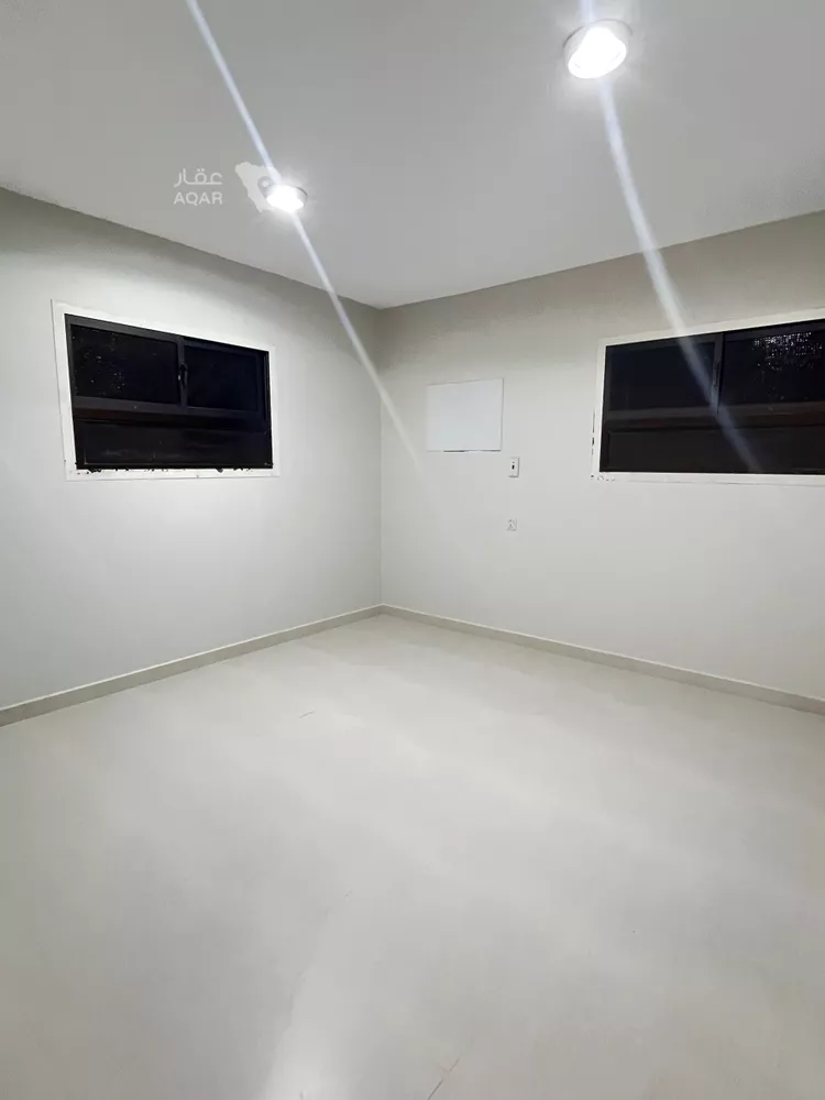 Floor for Rent in Riyadh Al Marwah 7