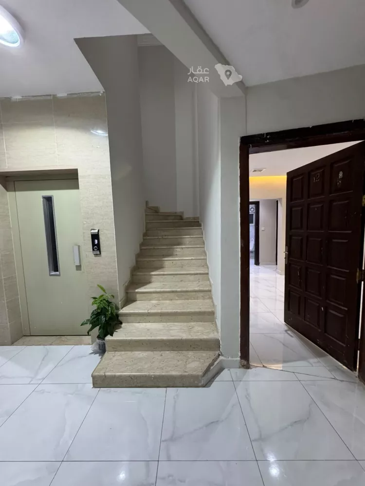 شقة للإيجار في شارع حارثة بن عدي, حي الوزارات, مدينة الرياض, منطقة الرياض صورة 3