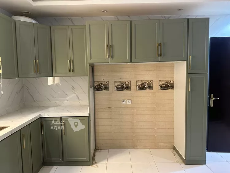 Villa for Rent in Al Muzahimiyah Tuwaiq 11