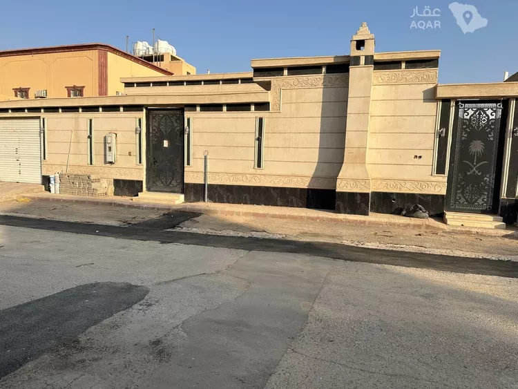 Villa for Rent in Al Muzahimiyah Tuwaiq 5