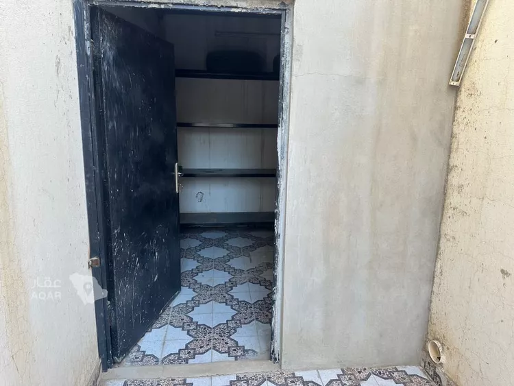 Villa for Rent in Al Muzahimiyah Tuwaiq 15