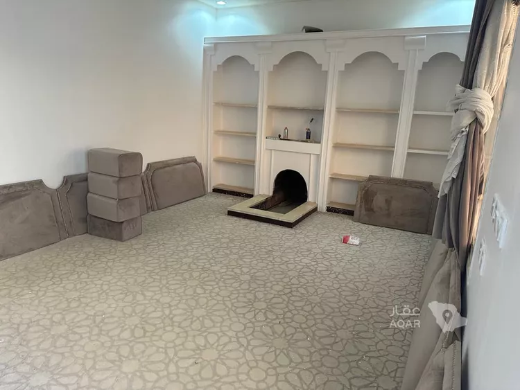 Villa for Rent in Al Muzahimiyah Tuwaiq 2