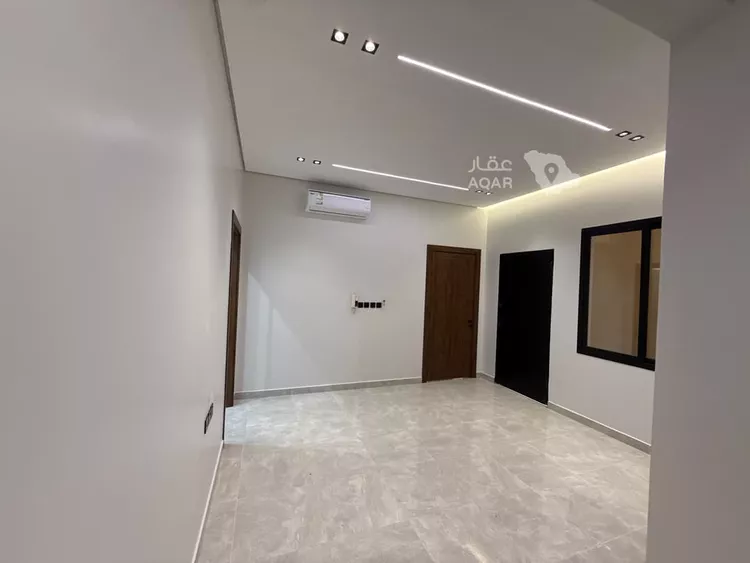شقة للإيجار في شارع 2083600, حي الملك خالد, مدينة عنيزة, منطقة القصيم 6