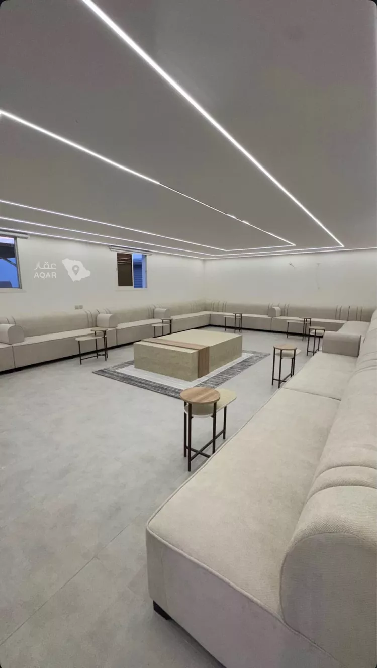 Rest House for Sale in Buraydah Khub Al Qasba 5