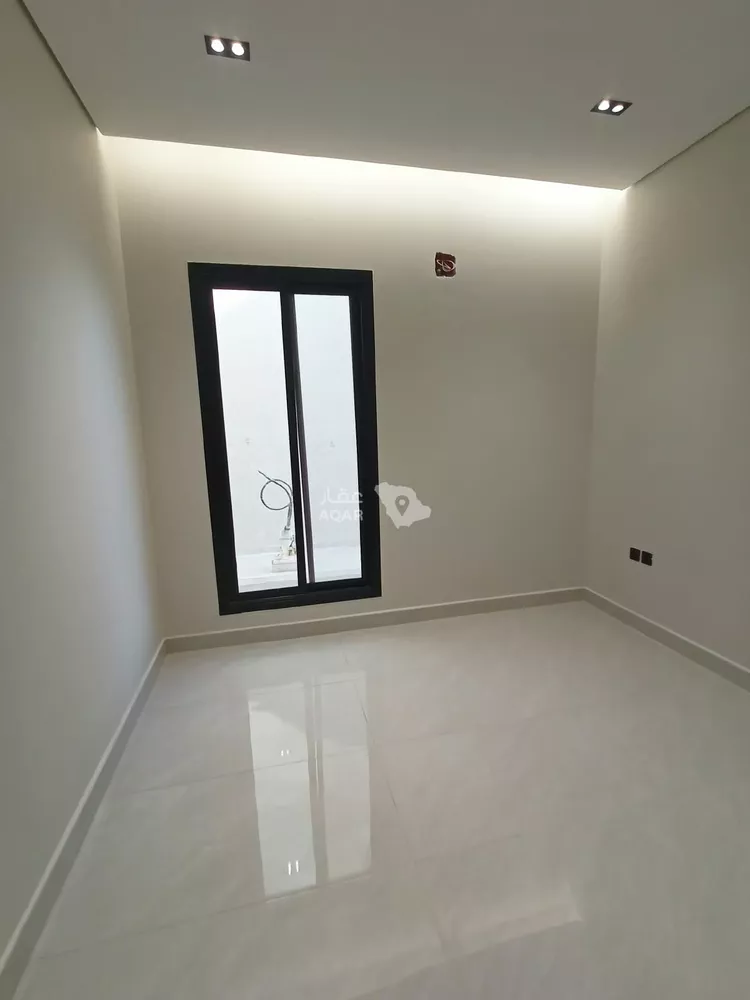 فيلا للبيع في شارع السلطان قابوس, حي المعيزيلة, مدينة الرياض, منطقة الرياض 6