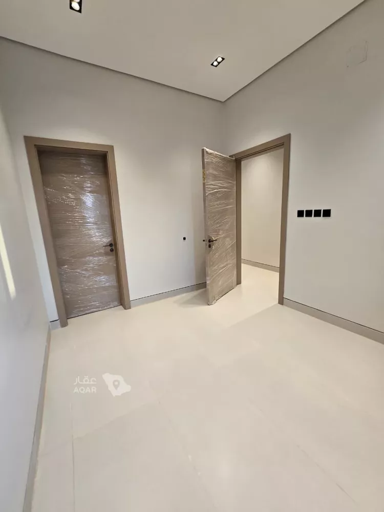 فيلا للبيع في شارع خليج تونس, حي المعيزيلة, مدينة الرياض, منطقة الرياض صورة 4