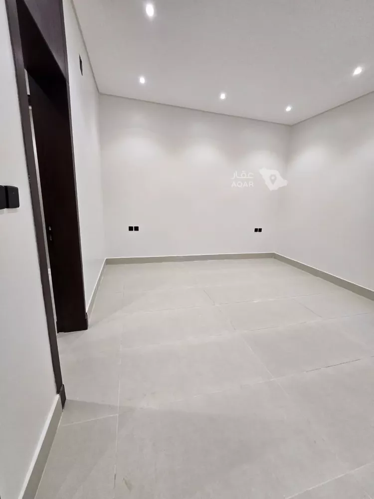 فيلا للبيع في شارع طبرجل, حي اليرموك, مدينة الرياض, منطقة الرياض صورة 4