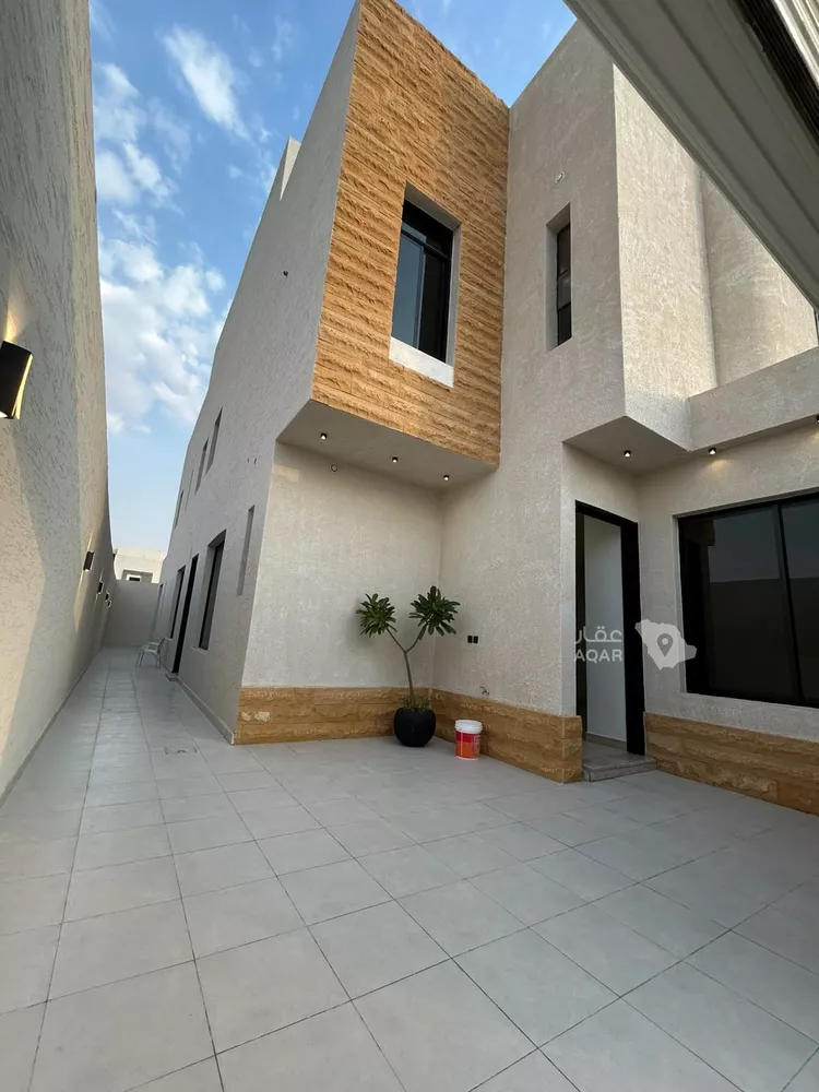 Floor for Sale in Riyadh An Nadhim