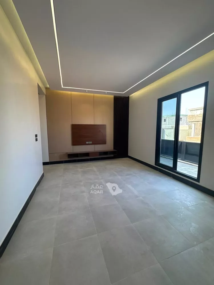 دور للبيع في شارع الجنادريه, حي الجنادرية, مدينة الرياض, منطقة الرياض 18