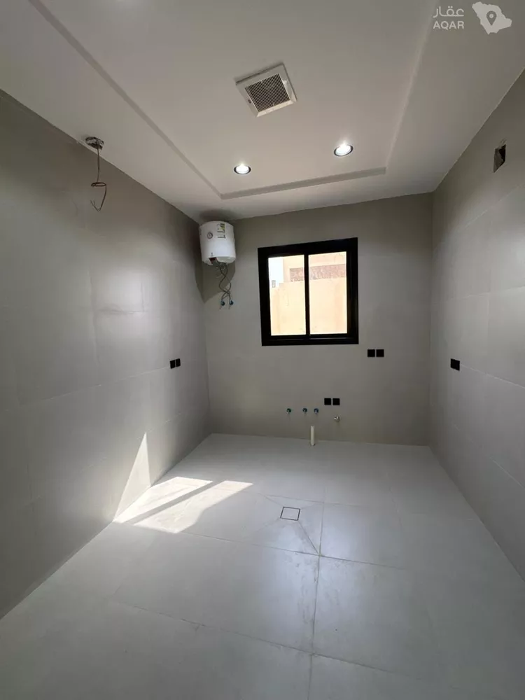 فيلا للبيع في شارع عوف بن عامر, حي الأندلس, مدينة الرياض, منطقة الرياض 24