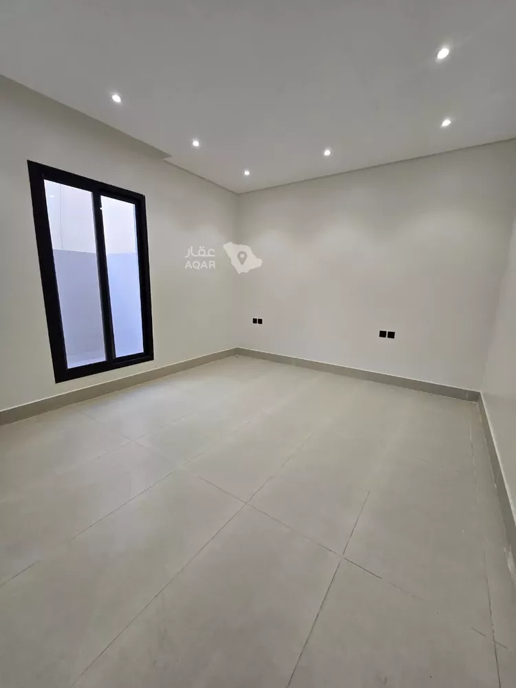 فيلا للبيع في شارع طبرجل, حي اليرموك, مدينة الرياض, منطقة الرياض 14