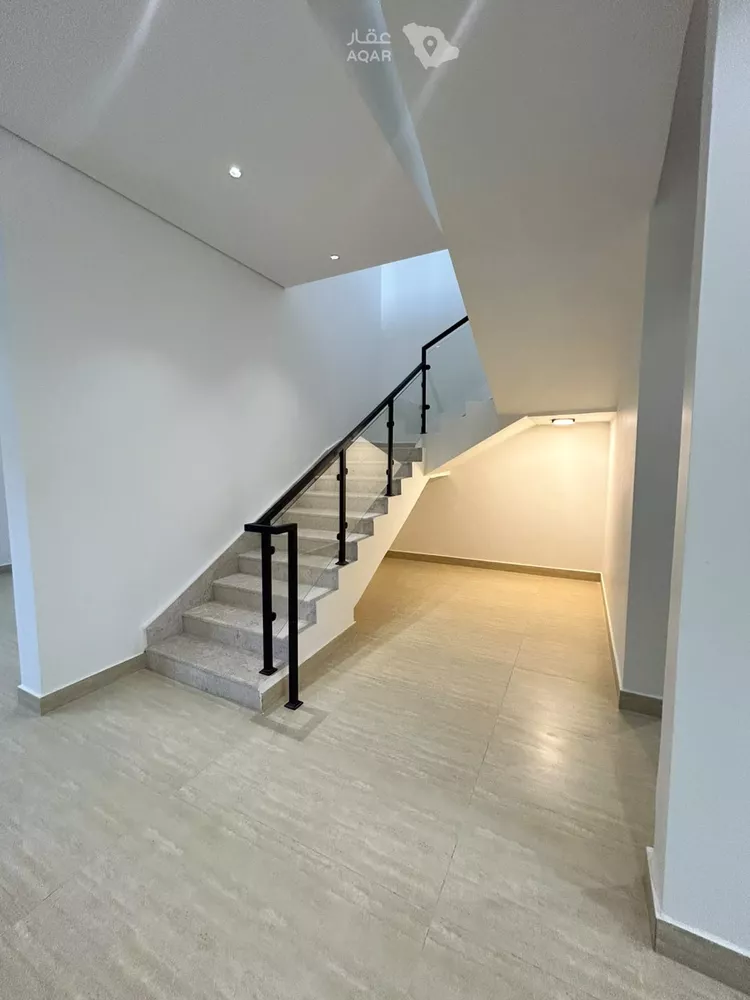 Villa for Sale in Riyadh An Nadhim 6