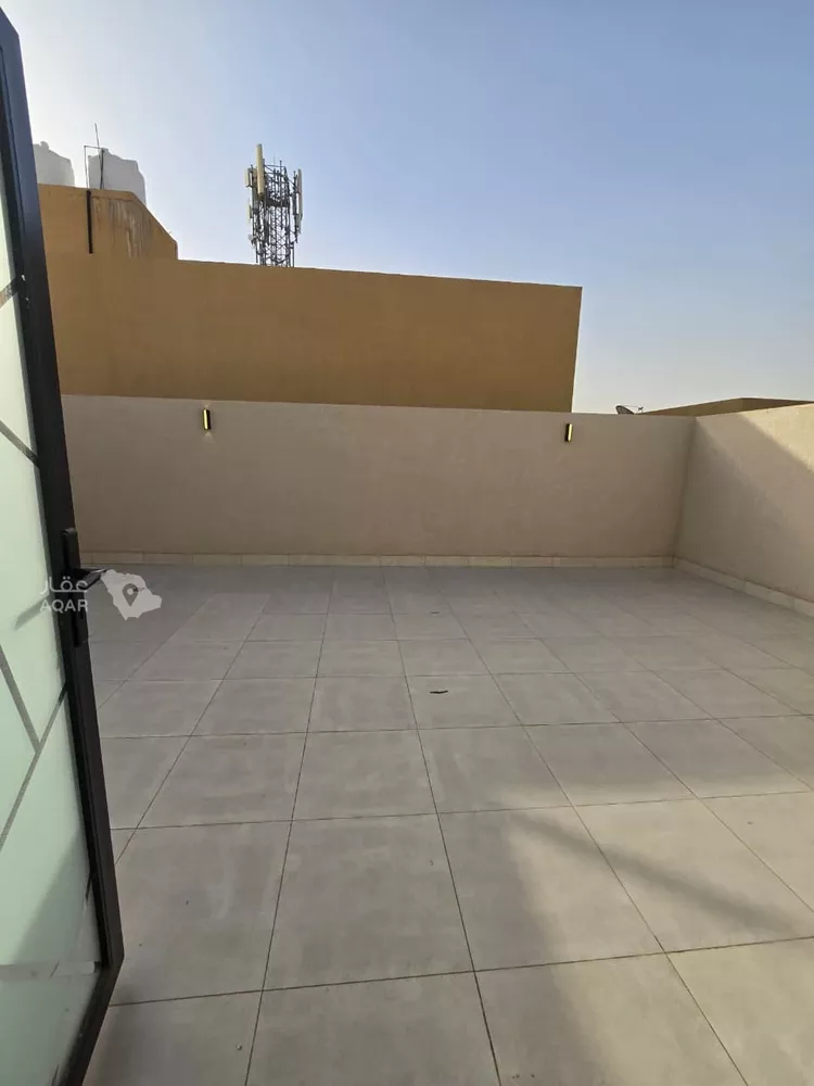 فيلا للبيع في شارع طبرجل, حي اليرموك, مدينة الرياض, منطقة الرياض صورة 5