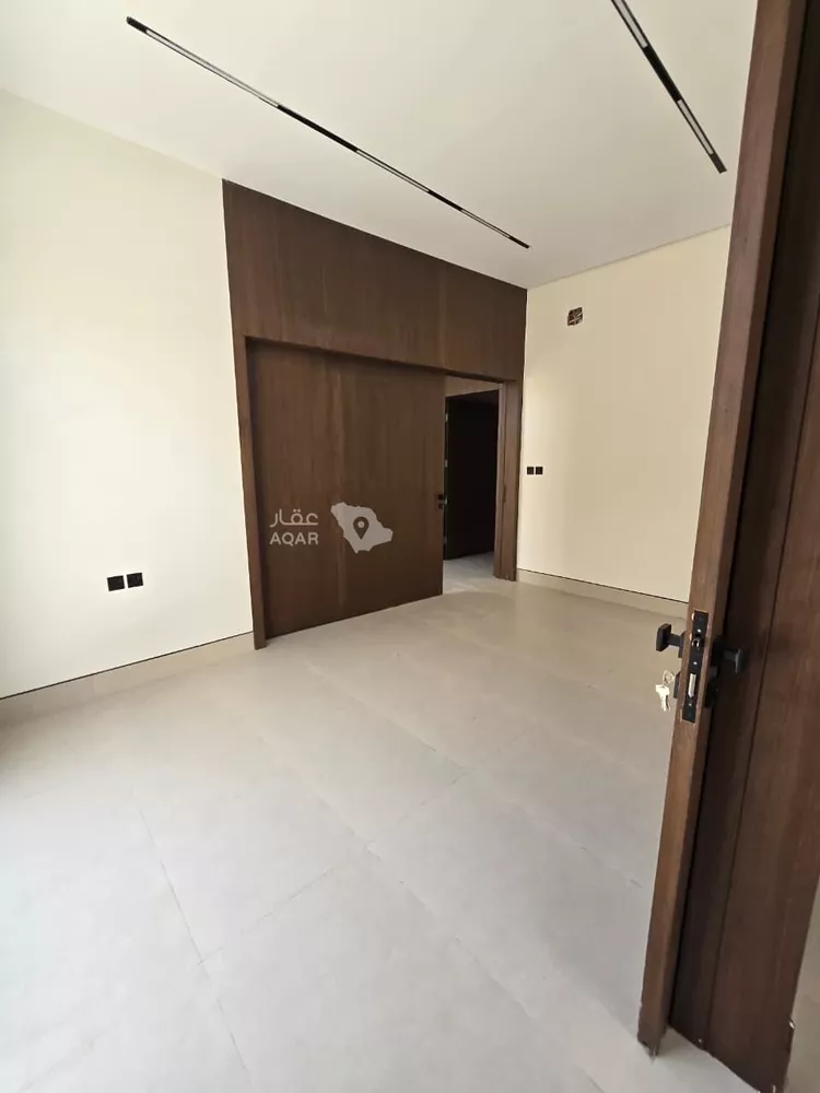 Villa for Sale in Riyadh Al Khaleej 9