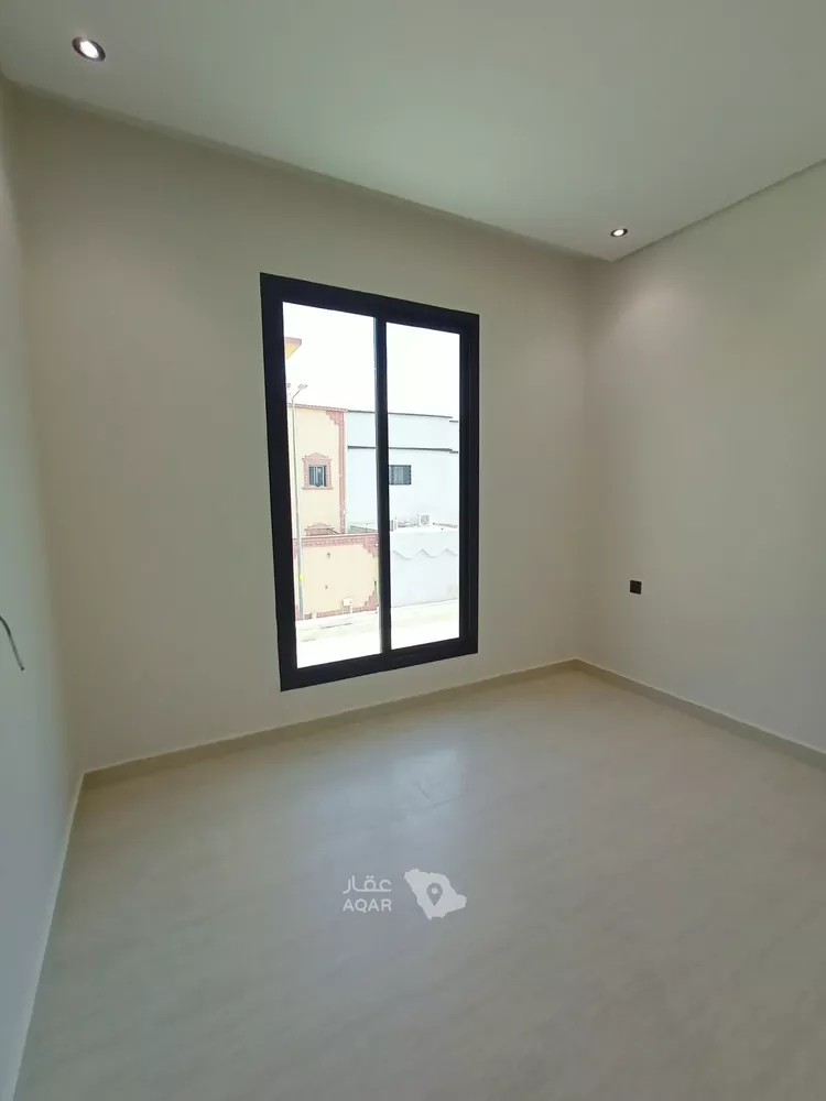 فيلا للبيع في شارع عبدالواحد الكريمي, حي العريجاء الأوسط, مدينة الرياض, منطقة الرياض 6