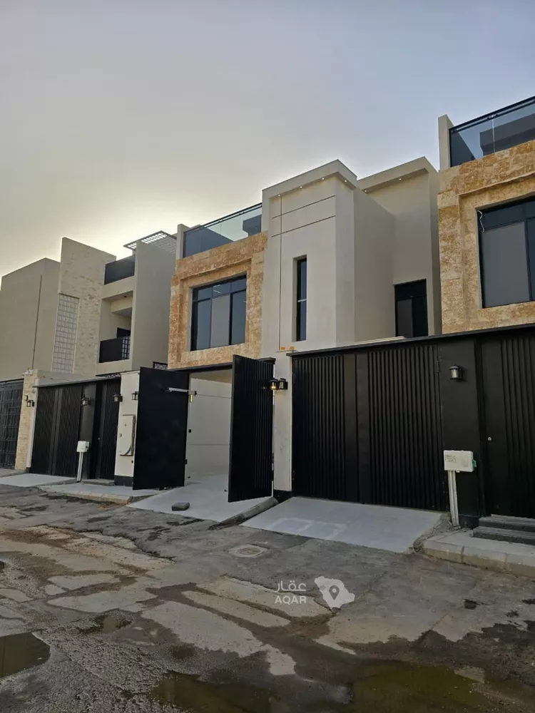 فيلا للبيع في شارع طبرجل, حي اليرموك, مدينة الرياض, منطقة الرياض صورة 2