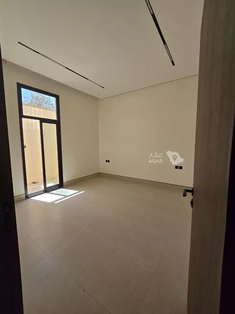 Villa for Sale in Riyadh Al Khaleej 6