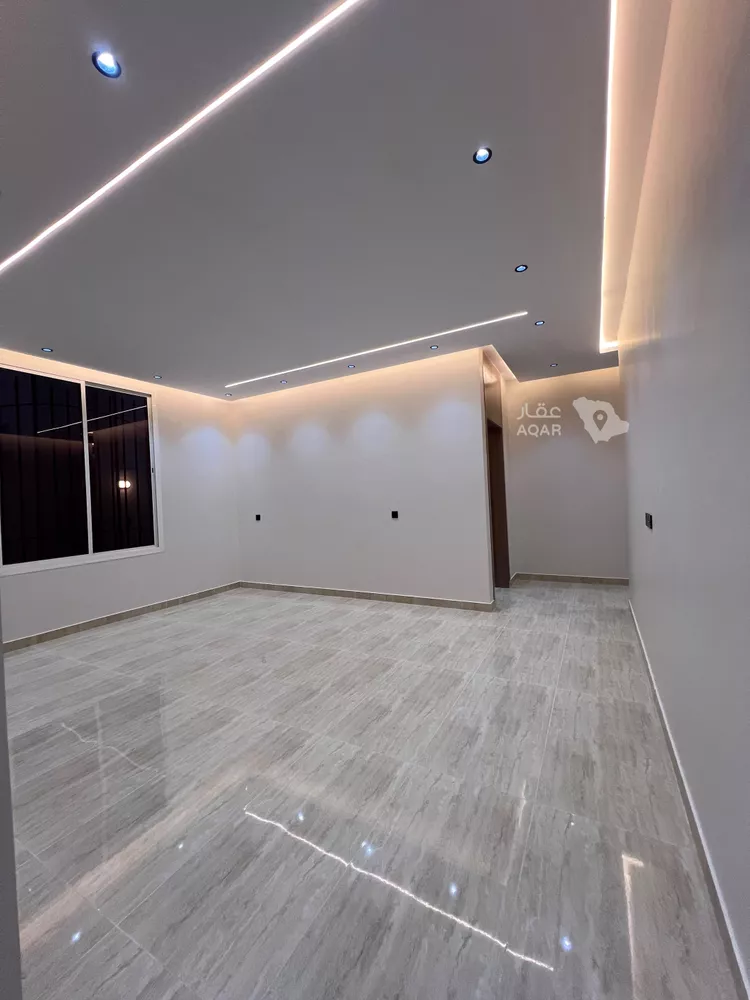 Floor for Sale in Taif Jubrah 11
