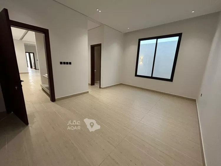 Floor for Sale in Riyadh An Nadhim 7