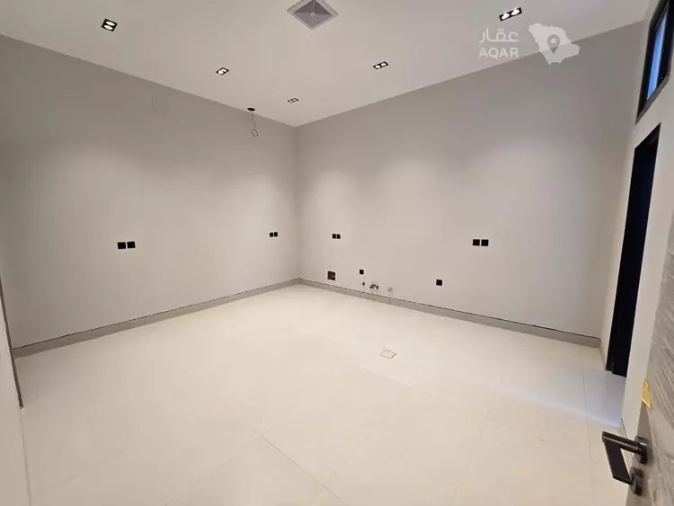 فيلا للبيع في شارع خليج تونس, حي المعيزيلة, مدينة الرياض, منطقة الرياض 16