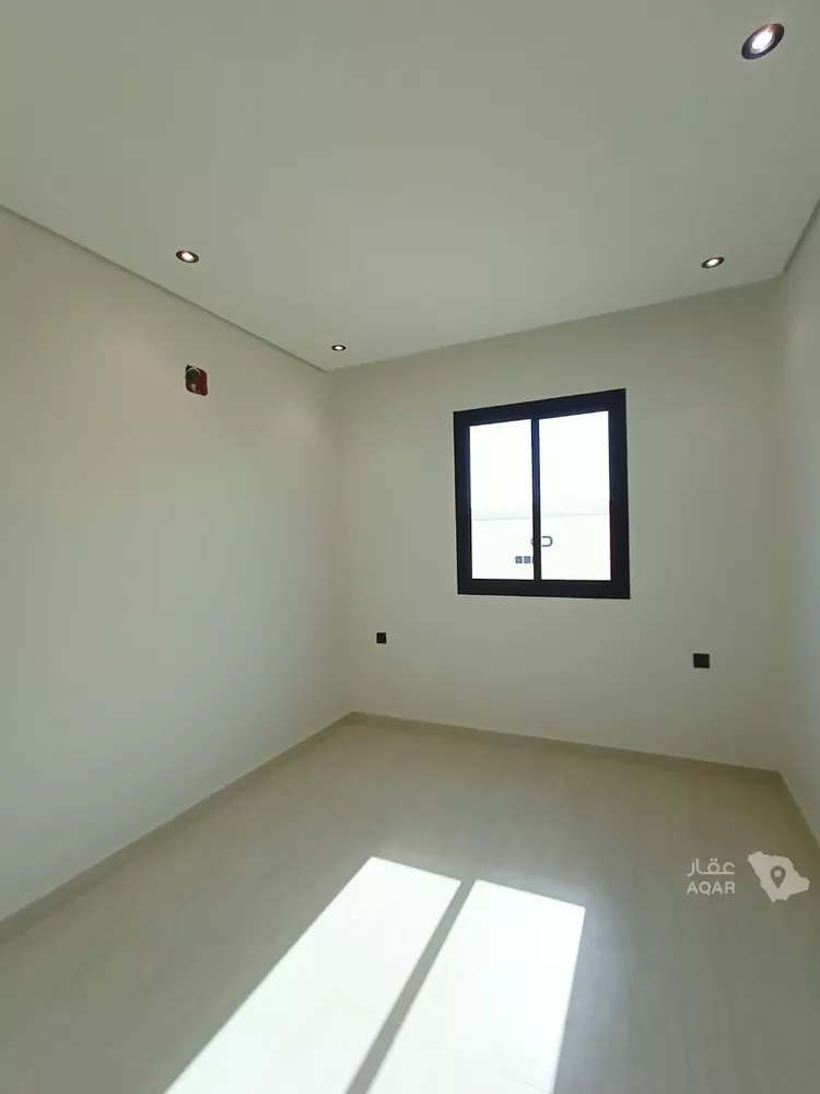 فيلا للبيع في شارع الاحيمر الطائي, حي العريجاء الغربي, مدينة الرياض, منطقة الرياض 4