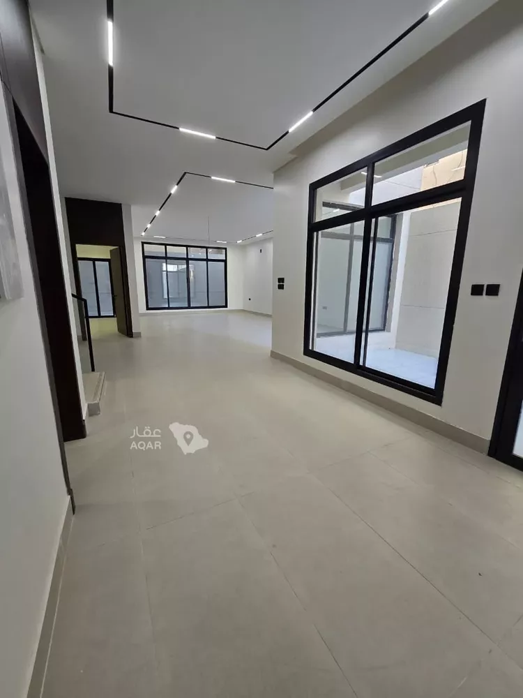 فيلا للبيع في شارع طبرجل, حي اليرموك, مدينة الرياض, منطقة الرياض 17