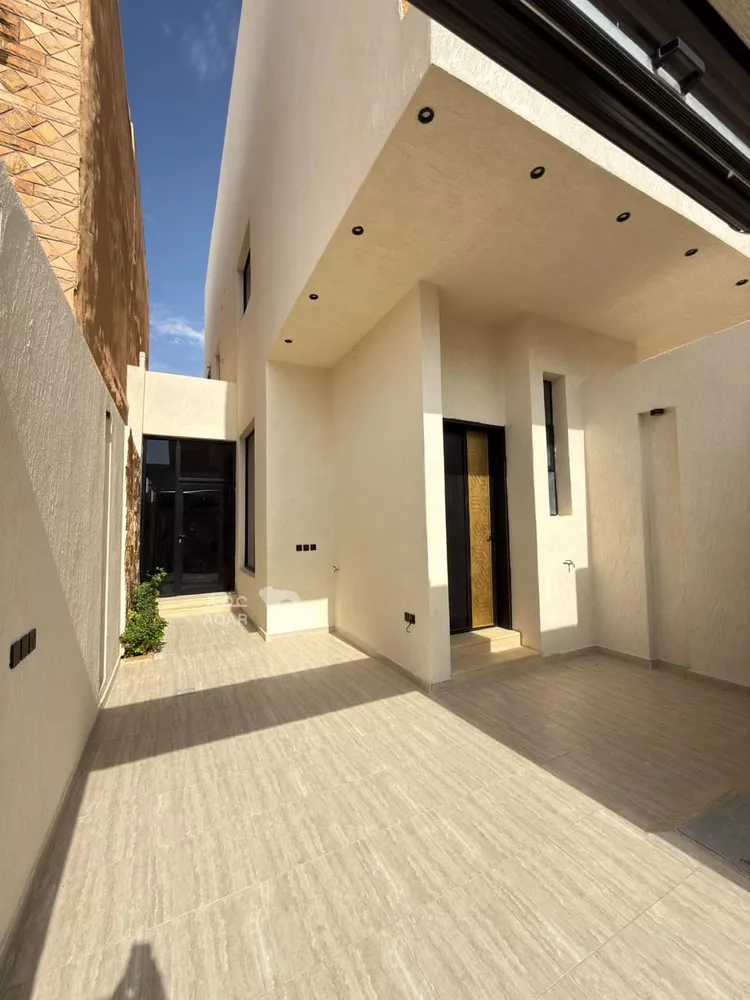Villa for Sale in Riyadh Al Uraija Al Wusta 4