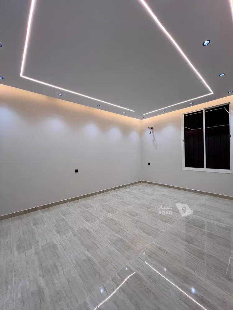 Floor for Sale in Taif Jubrah 6