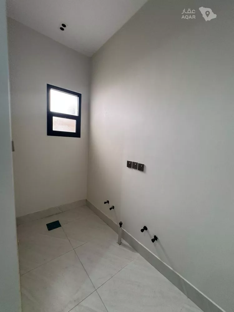 دور للبيع في شارع الراية, حي الندوة, مدينة الرياض, منطقة الرياض 9