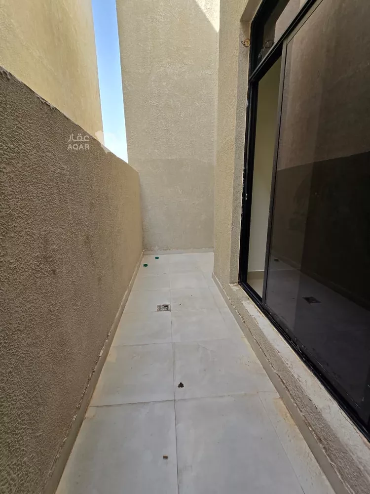 فيلا للبيع في شارع المعيزيله, حي المعيزيلة, مدينة الرياض, منطقة الرياض 9