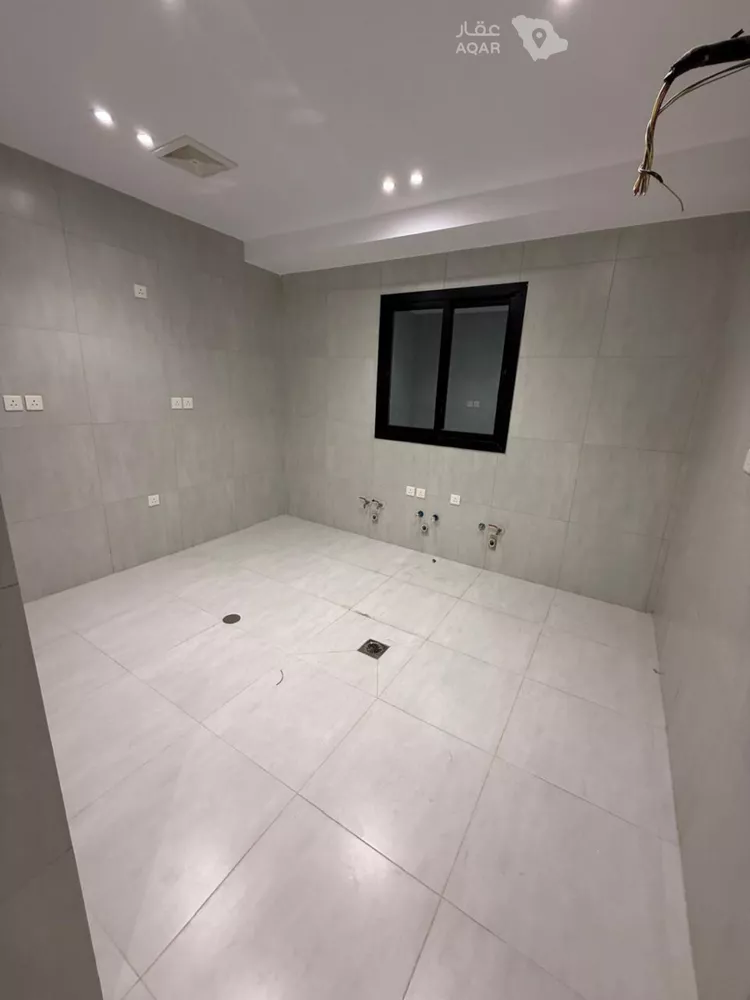 Apartment for Rent in Jeddah Al Faisaliah 5