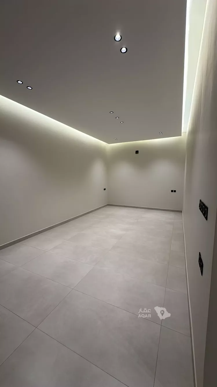 Villa for Sale in Riyadh Al Mahdiyah 3