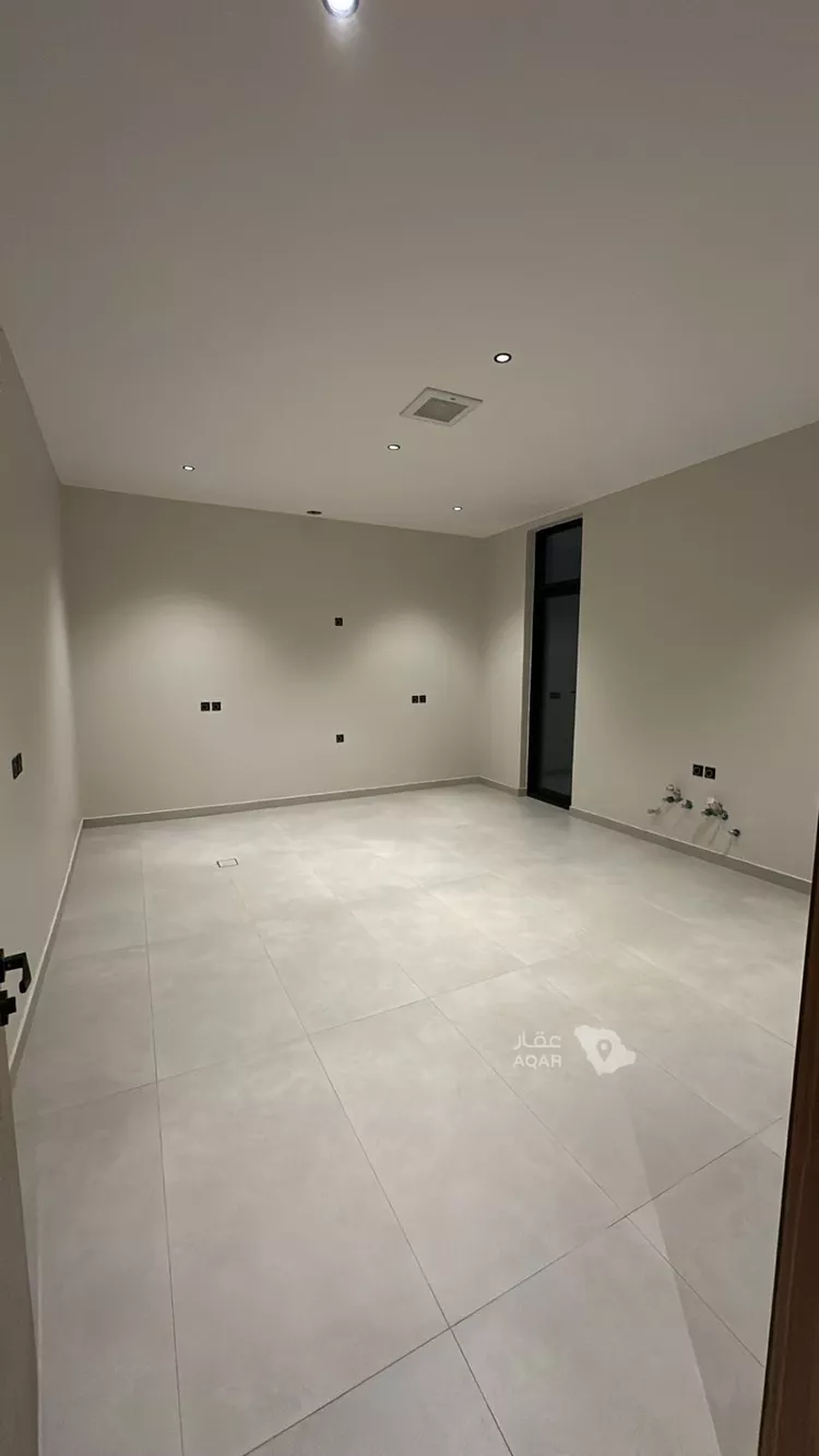 Villa for Sale in Riyadh Al Mahdiyah 5