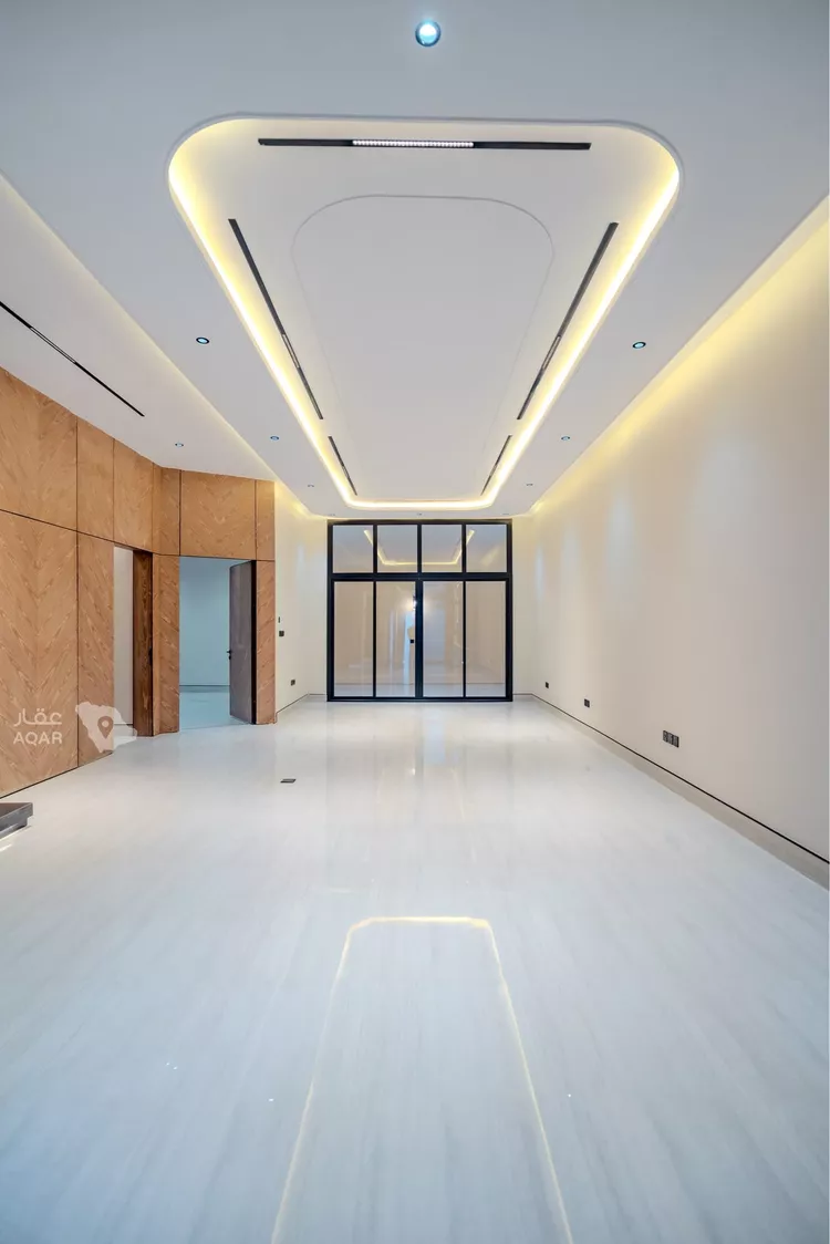 Villa for Sale in Riyadh Al Mahdiyah 16