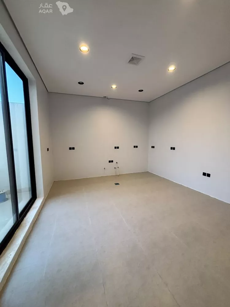 Villa for Sale in Riyadh Al Mahdiyah 7